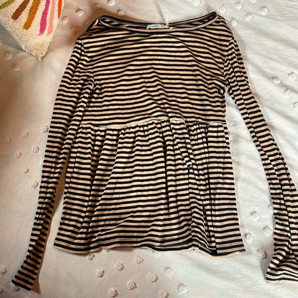 Urban Outfitters brown and black stripped long sleeve - Picture 1 of 1